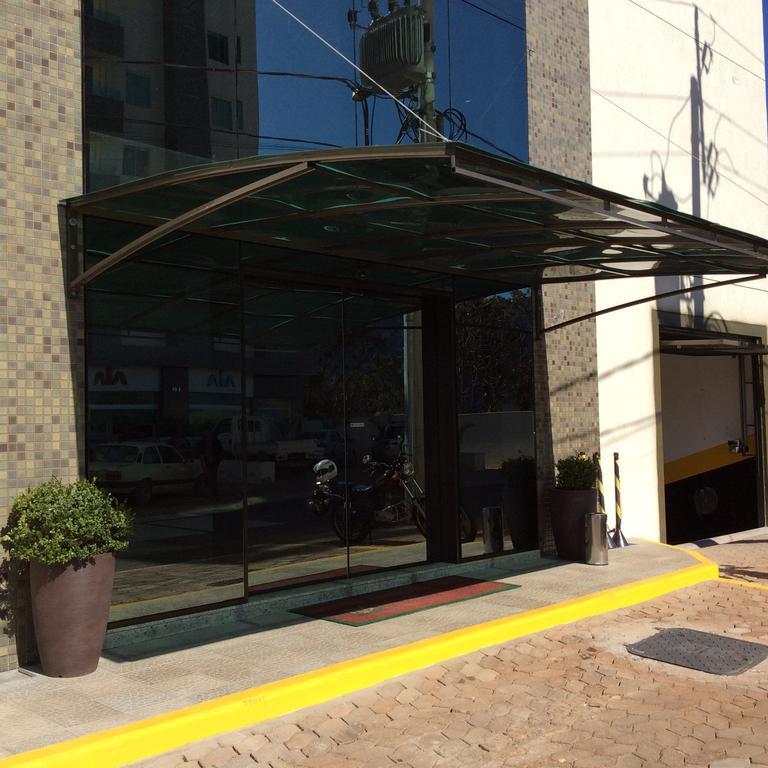 米兰特弗拉特酒店 欧鲁布兰科 外观 照片